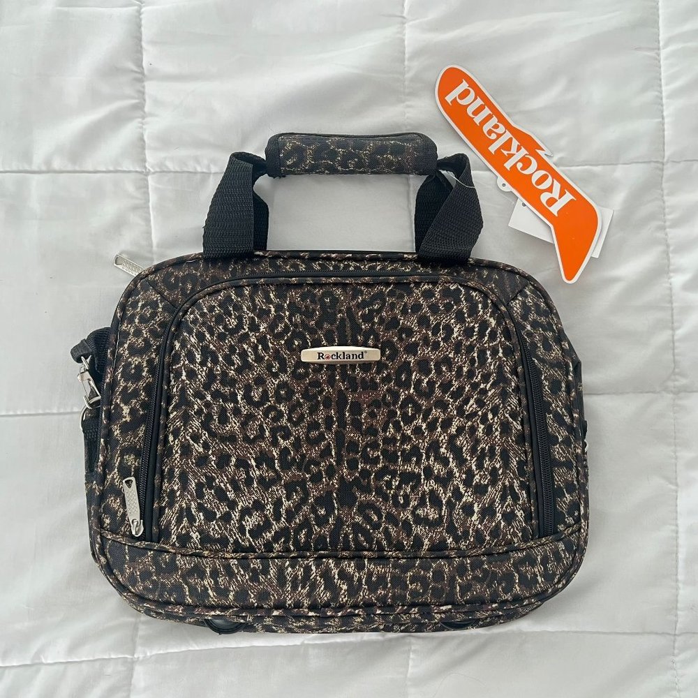 TRAVEL ANIMAL PRINT BAG